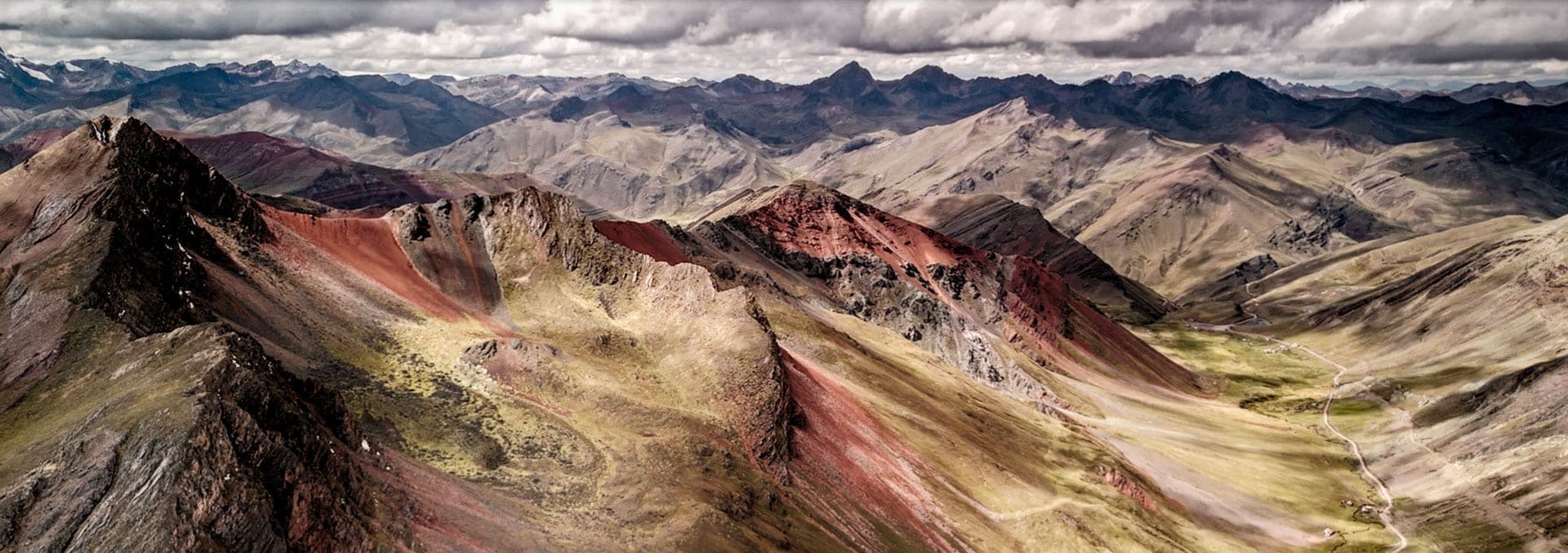 Rainbow Mountain with Red Valley - Daspe Travel Peru